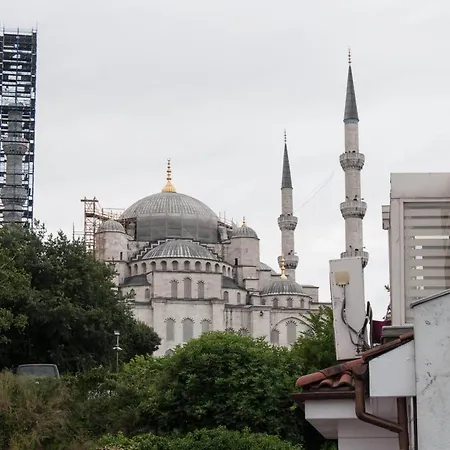 Hotel Estambul 호텔 4*