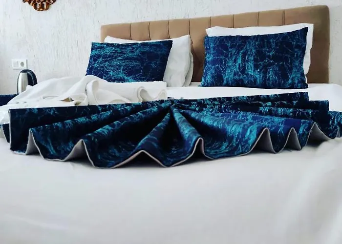 Отель Hotel Estambul