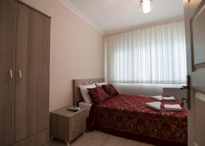 Hotel Estambul Отель 4*
