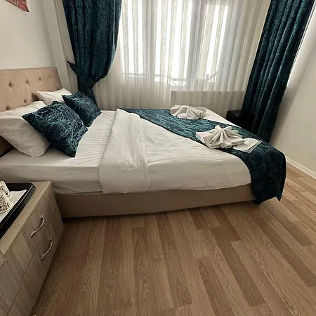 Szálloda Hotel Estambul 4*