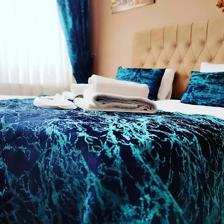 Hotel Estambul 4*