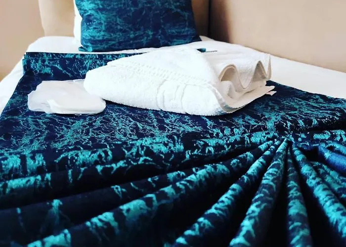 ホテル Hotel Estambul 4*